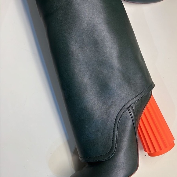 AGL made in Italy Stylish Green Boots with Orange Heel as seen on Emily in Paris - Picture 4 of 13